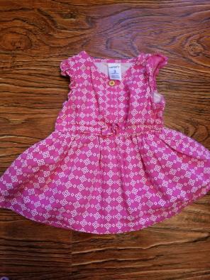 Carter's baby girl dress 0-3 months