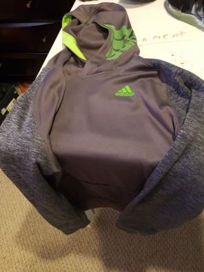 AdiDas hood child sizes