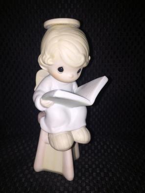Precious Moments Sitting Pretty Figurine