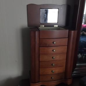 King Wood Company Limited Jewelry Box