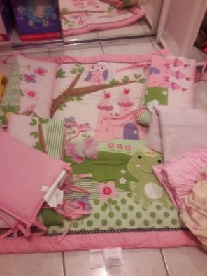 Like New Baby girl Bedding