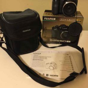 Fujifilm Finepix S2550 18x Digital Zoom