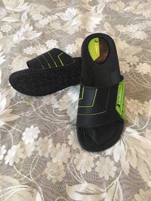 Size 12 Men's Rider Slipper Speed Slid