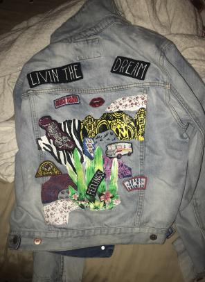Jean Jacket w Patches
