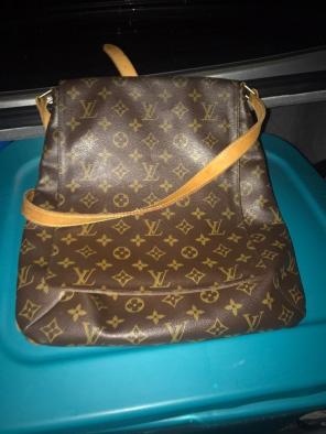 Louie Vuitton Crossover Bag