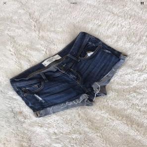 Abercrombie Shorts Sz 2 26