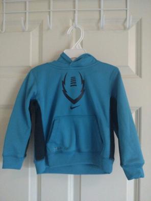 Boys nike sweatshirt 3t