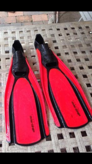 Mares Scuba Fins, Size 8-9, HP