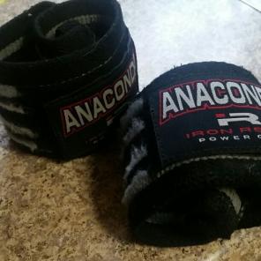 Iron Rebel Anaconda Wrist Wraps