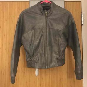 Leather jacket in gray