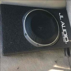 JL audio 10 inch sub Includes 250w amp