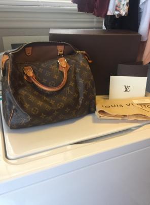 Louis Vuitton Speedy 30