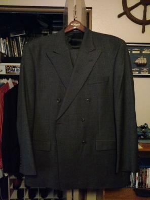 Mens suit