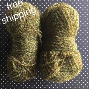 2 skeins of Moss-like colored Yarn