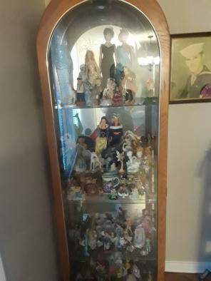 Cuiro cabinet
