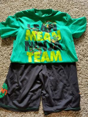 Boys Size 2XL (18)