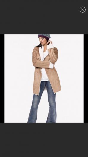 L.O V E S T I T C H Med Tahoe Trench !