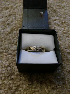 10K men's GOLD RING