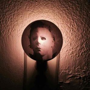 HALLOWEEN MICHAEL MYERS NIGHT LIGHT