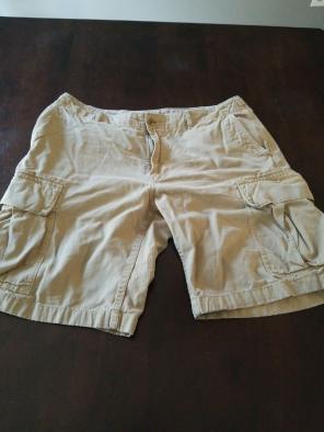 J Crew Men's Cargo Shorts 34W