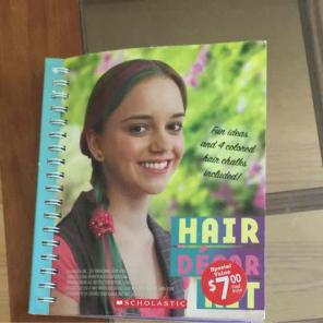 Hair color kit