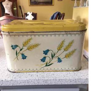 VTG Forget Me Not And Wheat Tin Breadbox