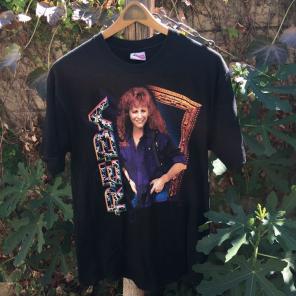 Reba Country Music Vintage T-Shirt