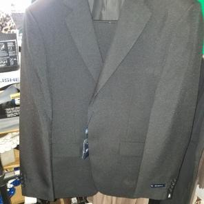 New men's classic 2pc Suit 42R/36W Black