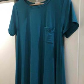 Lularoe aqua/real Carly