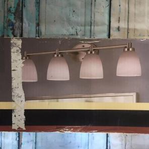 4 Light Vanity Bar