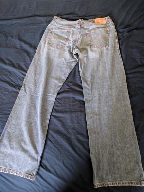 LEVI'S JEANS