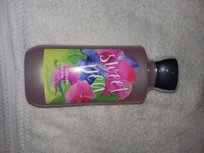 Bath & body works sweetpea bubble bath