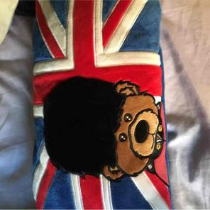 London pillow