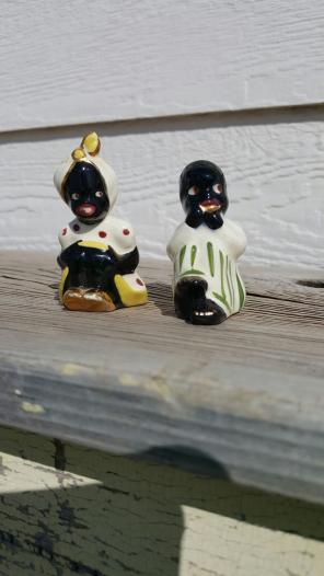 African Collectible S & P Shakers
