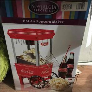 Popcorn maker