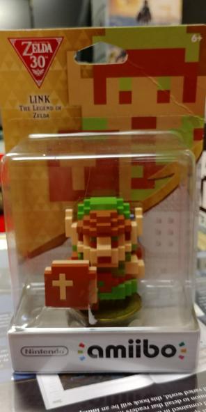 8 bit link amiibo