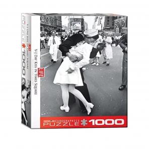 NEW VJ Day Kiss 1000 Piece Jigsaw Puzzle
