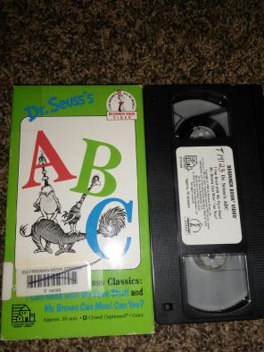 DR. SEUSS' A B C (VHS)