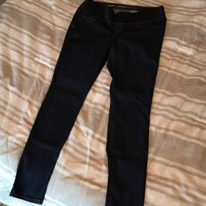 Old Navy Maternity Jeans Super Skinny
