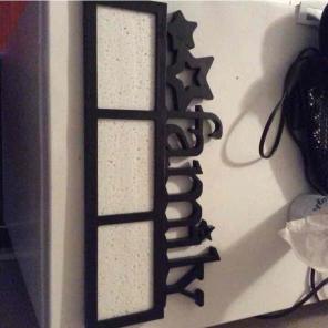 Family picture frame