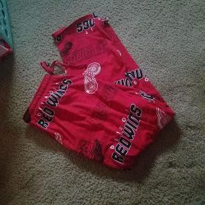 Detroit red wings fleece pants