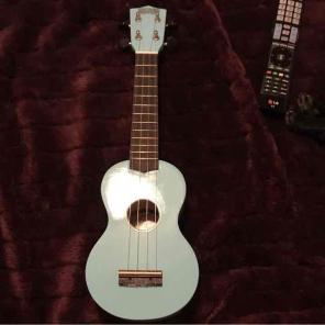 Blue mahalo ukulele with bag