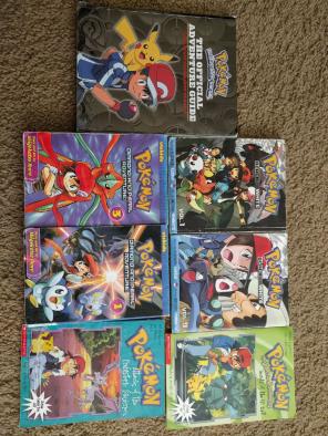 Pokemon 4 comics, 2 books,1 guide