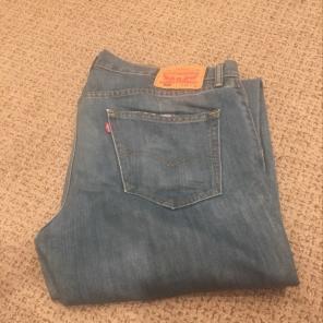 Men's Levi jeans