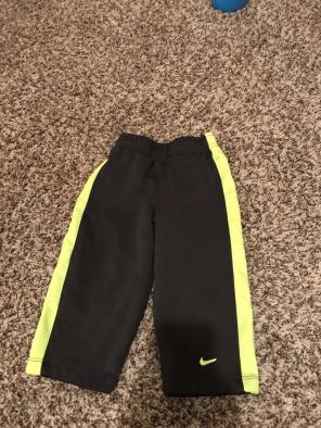Boys Nike ThermaFit Pants