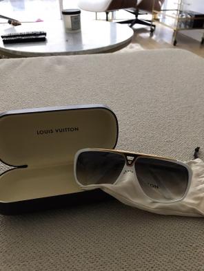 Louis Vuitton Evidence Sunglasses
