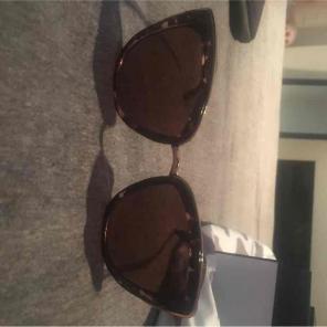 Quay Retro Cat-Eyed Sunglasses