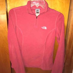 Northface TK100 x-small womens pull over