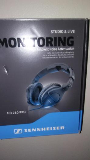 Studio & Live Headphones