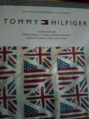 TOMMY HILFIGER FLAG QUEEN SHEET SET